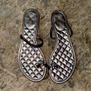 🩶CHANEL🩶 RARE INTERLOCKING CC LOGO SLIDES SILVER LAMBSKIN LEATHER AUTHENTIC